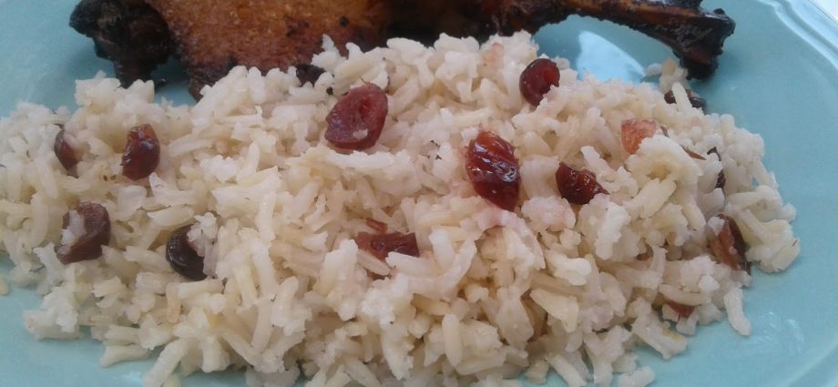 rizsköret, áfonyás rizs, főtt rizs áfonyával
